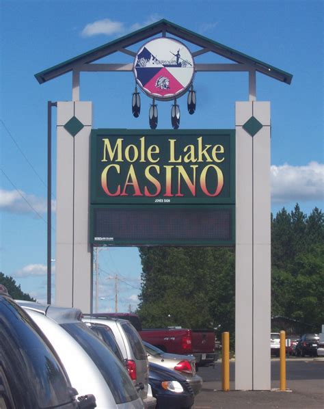 mole lake casino closed.